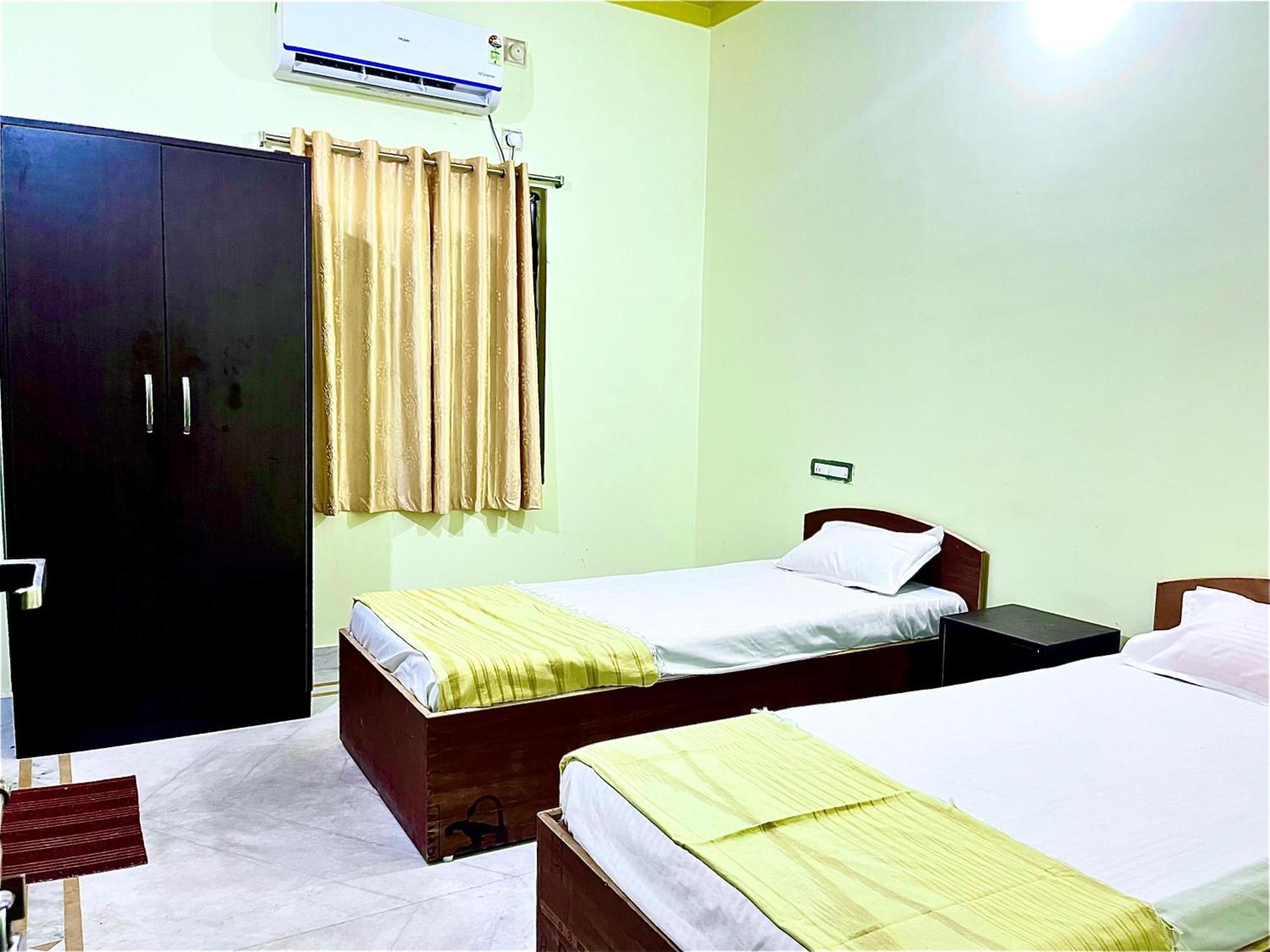Hotel Manokamna Bodh Gaya Exterior photo